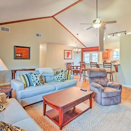 Spacious Kemah Clear Lake Home With Porch And Fire Pit Zewnętrze zdjęcie