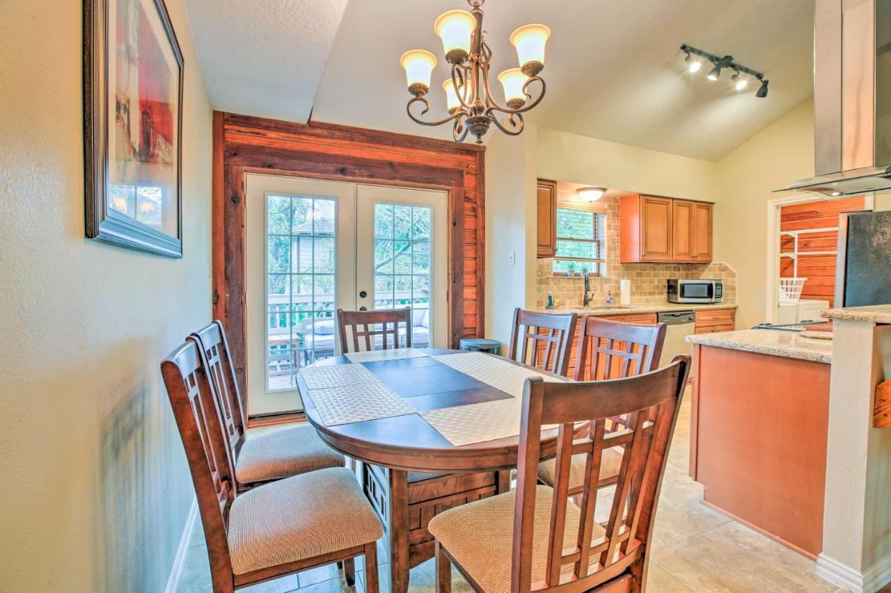 Spacious Kemah Clear Lake Home With Porch And Fire Pit Zewnętrze zdjęcie